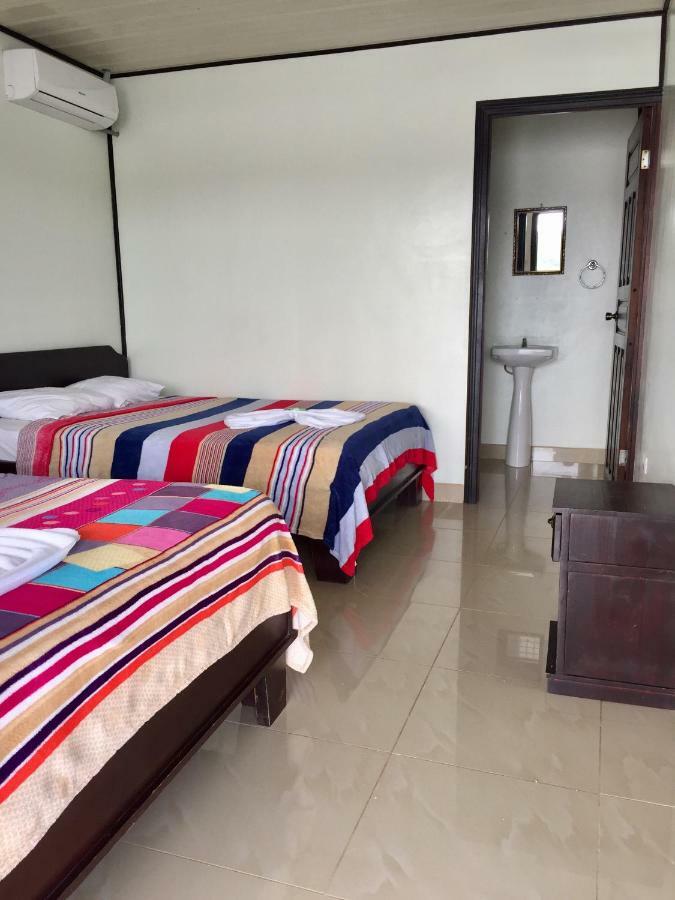 Hotel River View Тортугеро Номер фото